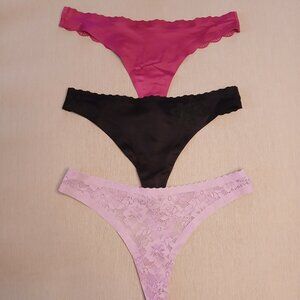 Victoria's Secret- Angels Secret Embrace thong underwear set